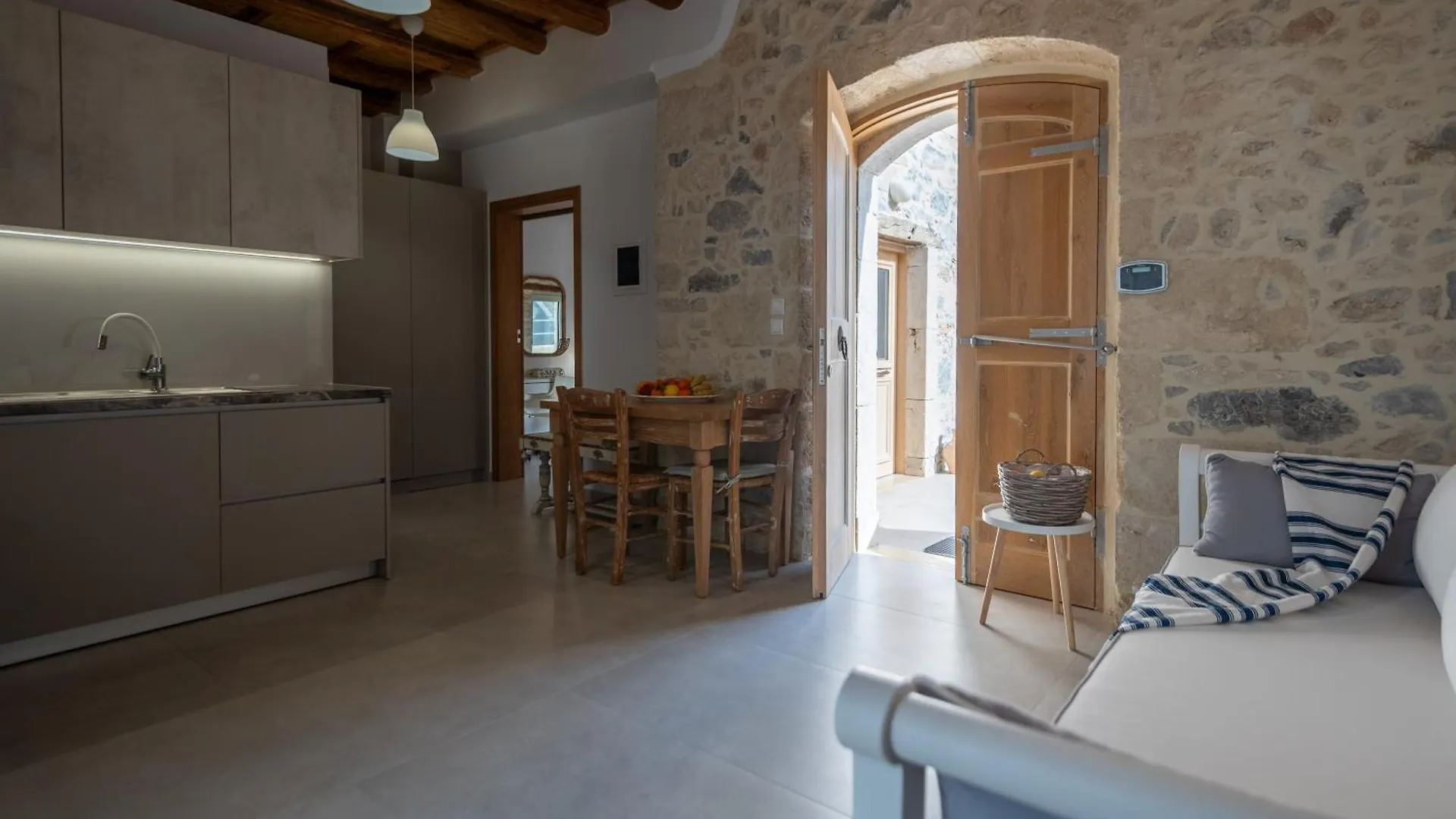 Olive Millstone Suites Episkopi  Apartment Episkopi (Heraklion)