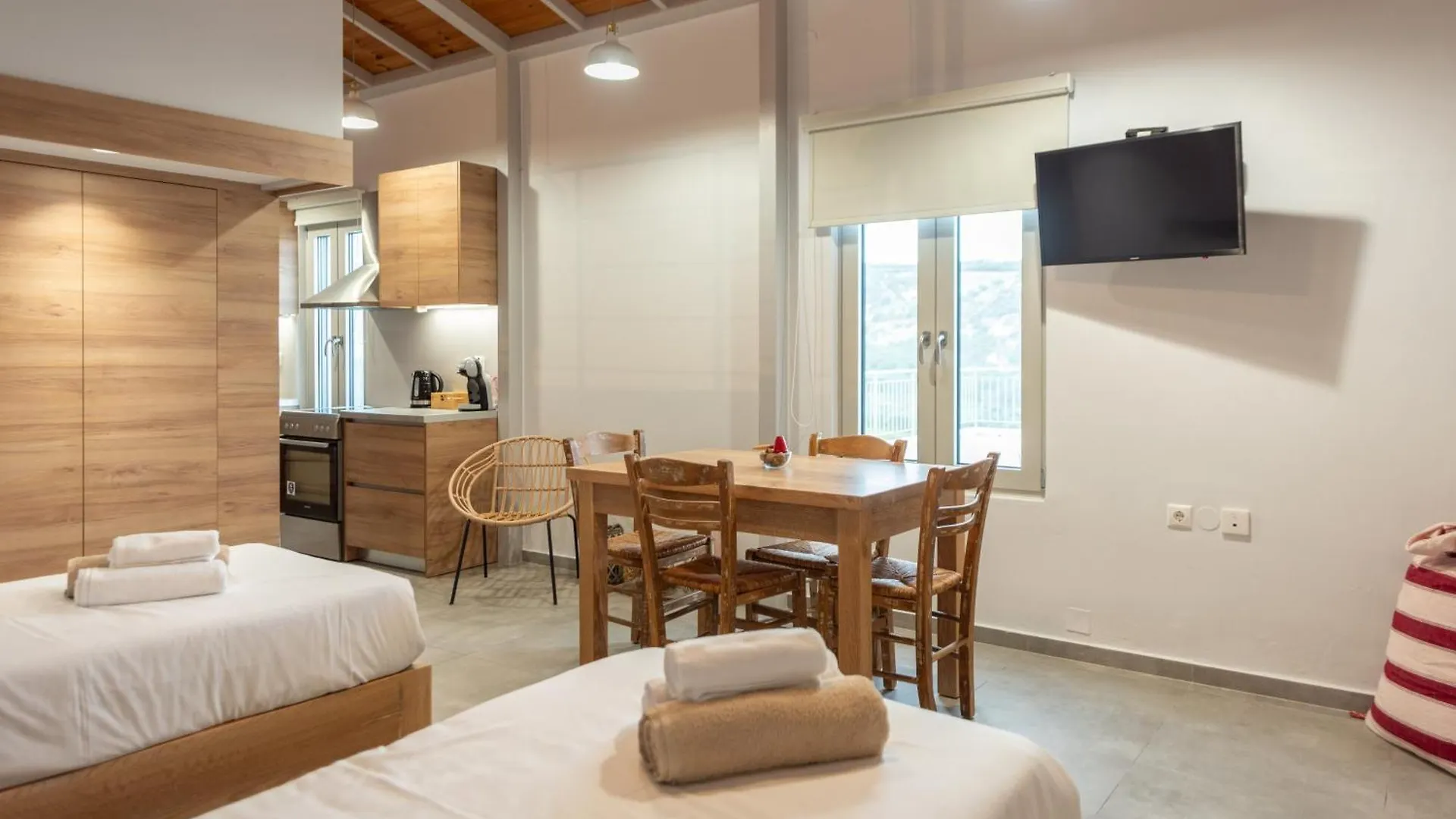 Apartment Olive Millstone Suites Episkopi  Greece