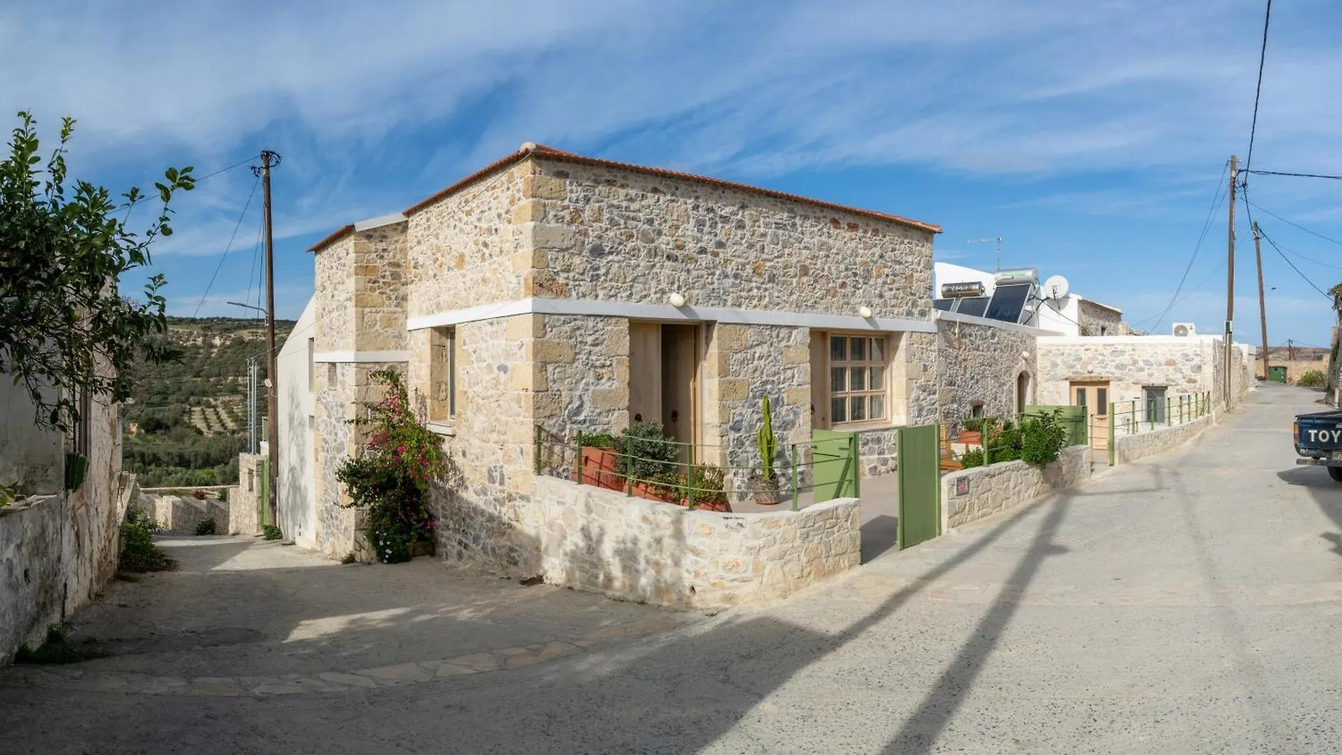 Olive Millstone Suites Episkopi  Episkopi (Heraklion)